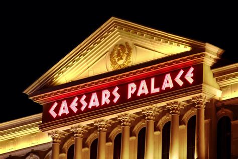 Everything you need to know about Las Vegas casino loyalty programs