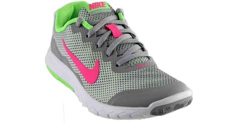 Nike Flex Experience 4 in Gray - Lyst