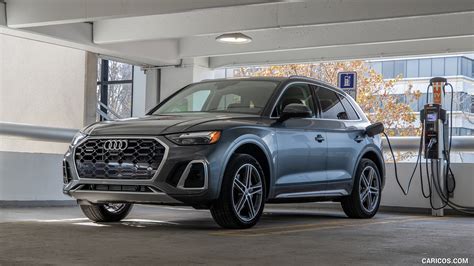 2021 Audi Q5 55 TFSI e quattro PHEV (US-Spec) | Charging