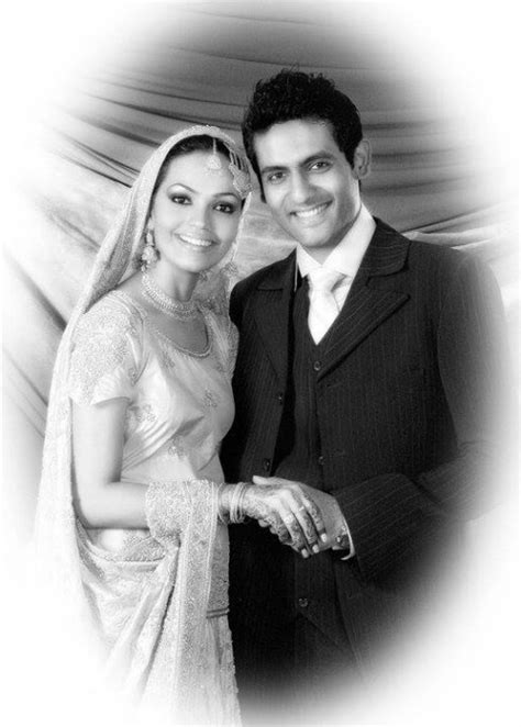 Aamina Sheikh,Mohib Mirza separated after 14 years of Marriage – The Odd Onee