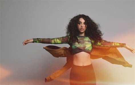 Alessia Cara – 'In The Meantime' review: hard truths and tropical bops