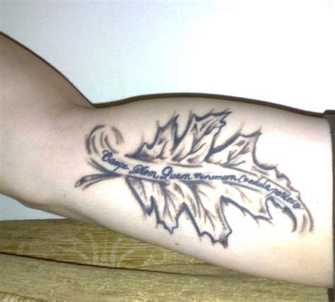 Oak Leaf | Oak leaf tattoos, Oak leaf, Picture tattoos