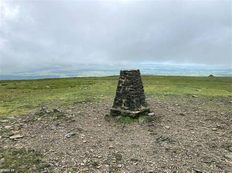 Ingleborough Hike - G/NP-005 SOTA (2020)