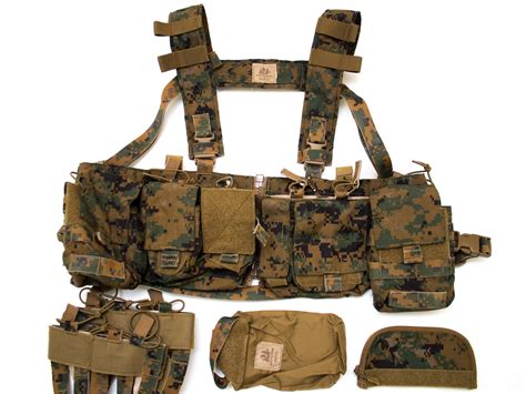 Mayflower Unconventional Warfare Chest Rigs - AR15.COM