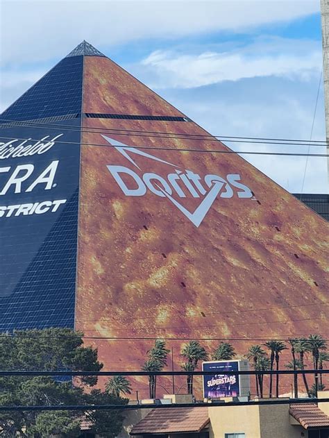 Doritos pyramid : r/wirtual