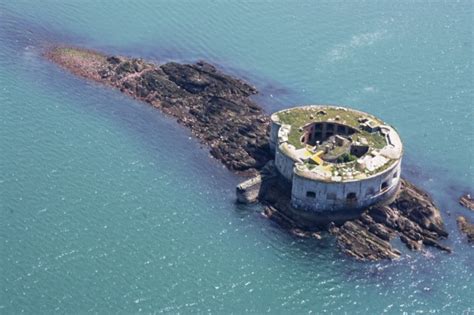 Milford Haven: Stack Rock Fort could be yours for £400,000 – The ...