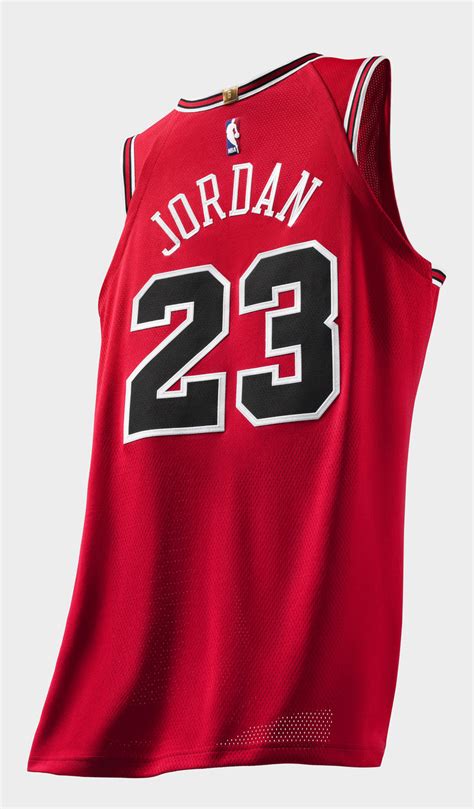 Michael Jordan's Bulls Jersey Returns with NikeConnect Technology ...