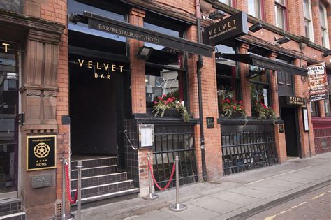 Velvet Hotel, Restaurant & Bar