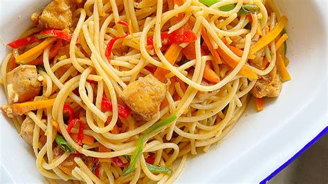 Easy Spaghetti Stir Fry - YouTube