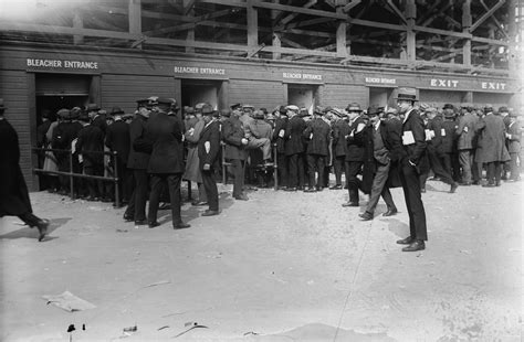 File:Yankee Stadium 1923 World Series.jpg - Wikipedia, the free ...