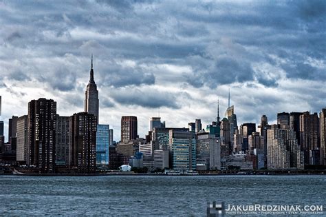 Long Island City Piers NYC Skyline | To book a photoshoot in… | Flickr