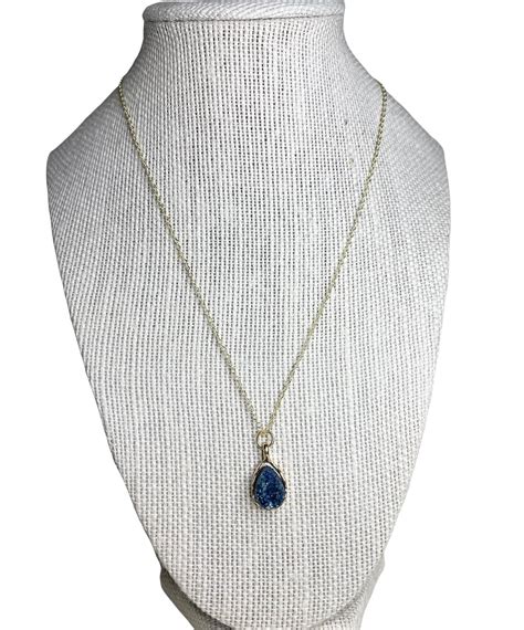 Authentic Blue Agate Crystal Necklace Protective Necklace - Etsy