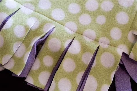 Easy Peasy Fleece Blanket Tutorial- The Polkadot Chair | Sewing ...