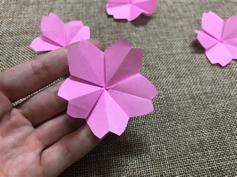 Tutorial #23: Origami Cherry Blossom | The Idea King