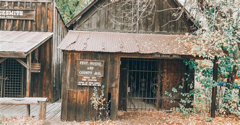 12 Spooky Ghost Towns in Idaho - The Traveling Spud