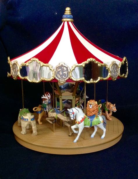 2004 Hallmark CAROUSEL Ride Display + Lot of 6 -- Antique Price Guide ...