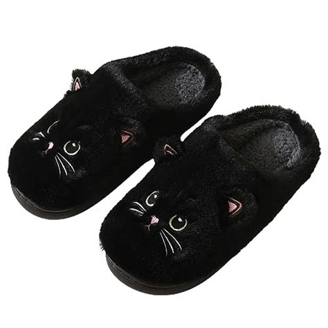 Top 10 Best Cat Feet Slippers In 2024 - Glory Cycles