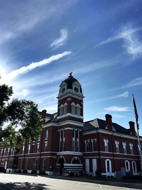 Washington Co. Courthouse Sandersville GA. Paul Chandler June 216 ...