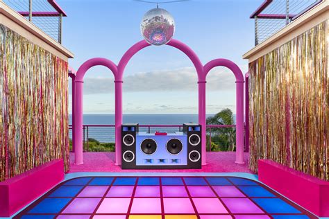 Barbie’s Malibu DreamHouse, Ken’s Way