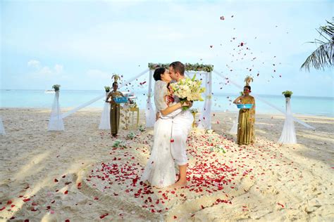 Thai Style Wedding Ceremony Packages : Krabi, Thailand