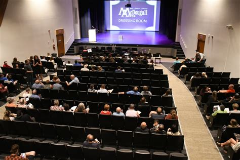 Arts community celebrates official re-opening of Peacock’s 92-year-old theatre - MooseJawToday.com