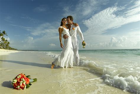 6 razones para tener una boda en la playa | Web de la Novia