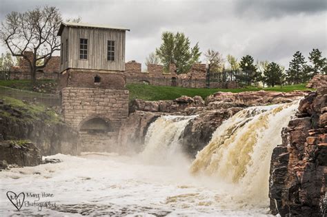 Sioux Falls Sculpture Walk - Tales from the Backroad