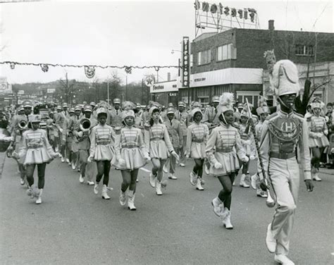 history-07 – Nashville Christmas Parade