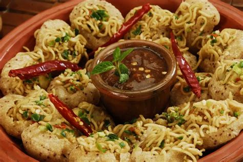 Bangladeshi Food: 16 Most Popular Dishes to Try in Bangladesh