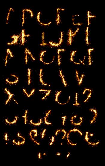 Buy Sparkler Animated Font To Feel Typography Warmth