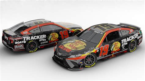 Martin Truex Jr 2023 Bass Pro Shops Camry (Daytona 500) | Stunod Racing