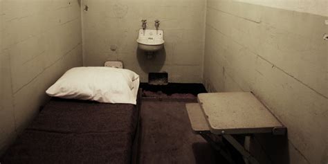 Study on solitary confinement makes a tragic case for restricting it in US | Inverse