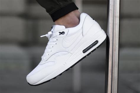 Nike Air Max 1 Essential “White/Black” | SBD