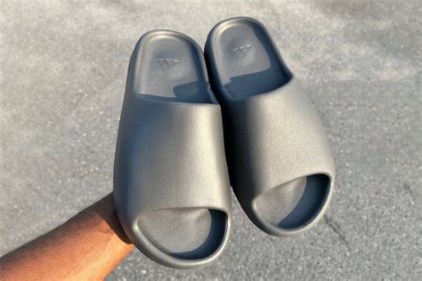 adidas YEEZY Slide “Granite” First Look – aGOODoutfit