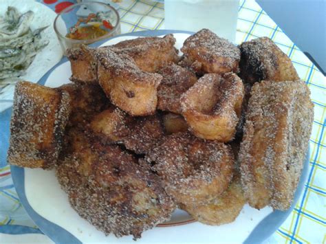 How to Make Torrijas (Spanish French Toast) - Delishably