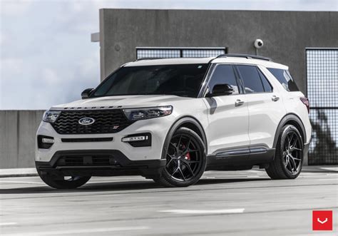 FORD EXPLORER ST - HYBRID FORGED SERIES: HF-5 - Vossen Wheels