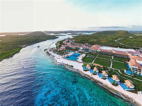 TRAVEL: A Getaway to Curaçao - Charlotte Magazine