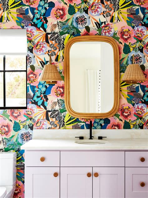 15 Daring Wallpaper Designs to Try | HGTV