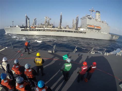 DVIDS - Images - USS Carney replenishment at sea [Image 2 of 6]