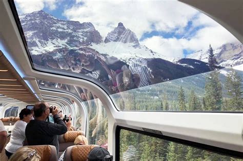 The Rocky Mountaineer glass train in Canada comes with the most ...