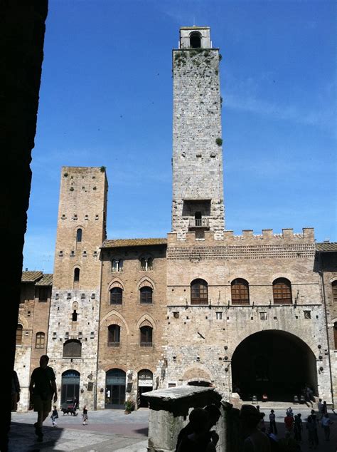 San Gimignano, Tuscany | Tuscany travel, Toscana italy, Italy architecture