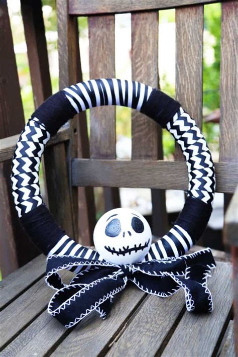 DIY Jack Skellington Wreath | Disney Dining