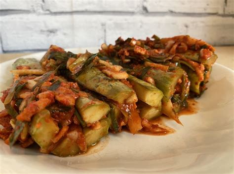 Cucumber Kimchi (Oi Sobagi) - Fermenters Club