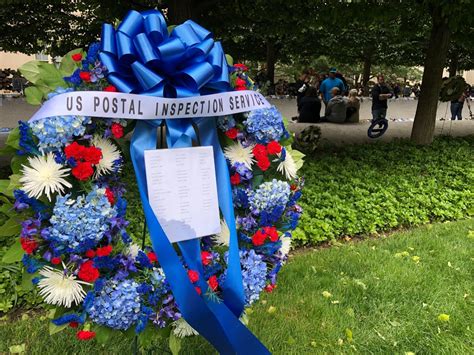 Officers gather to honor fallen officers in vigil at DC memorial - WTOP News