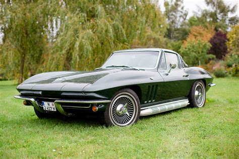 Corvette C2 Sting Ray • Lord George Oldtimer Rallye