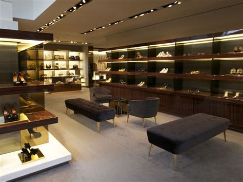 gucci store | Shop interior design, Store interior, Retail design