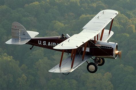 The Only Flying Dh-4