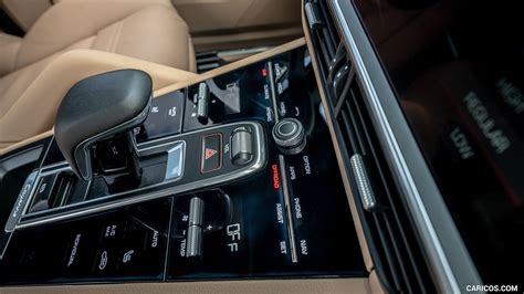 Porsche Cayenne E-Hybrid (US-Spec) | 2019MY | Interior, Detail