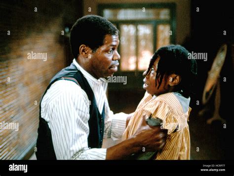 THE COLOR PURPLE, Danny Glover, Whoopi Goldberg, 1985 Stock Photo - Alamy