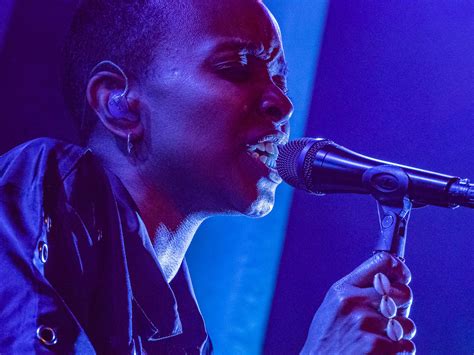 Jamila Woods • Legacy! Legacy! Tour • Photo Gallery — The Beautiful Sounds